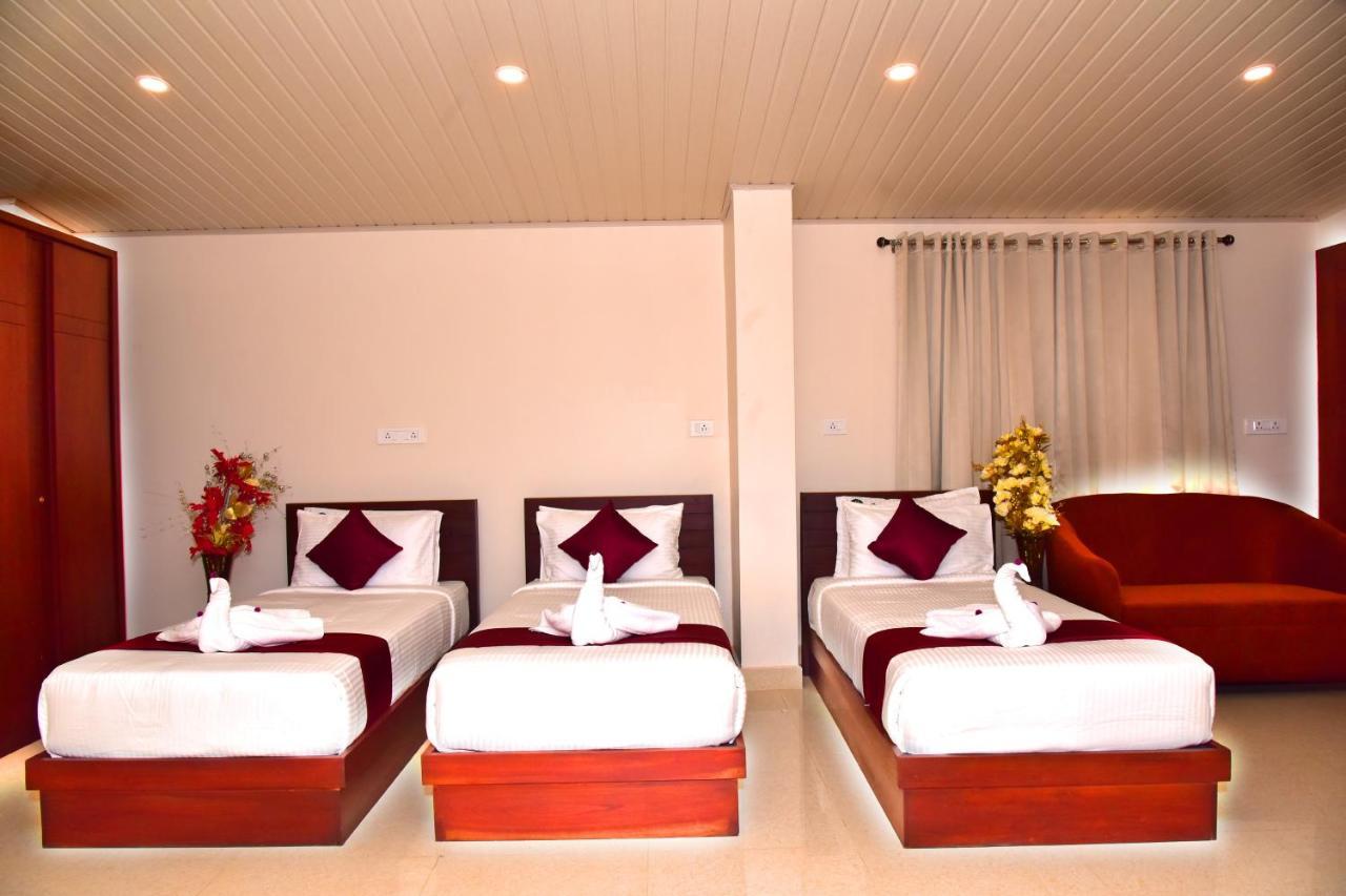 Hotel Coorg Palace Madikeri Kültér fotó