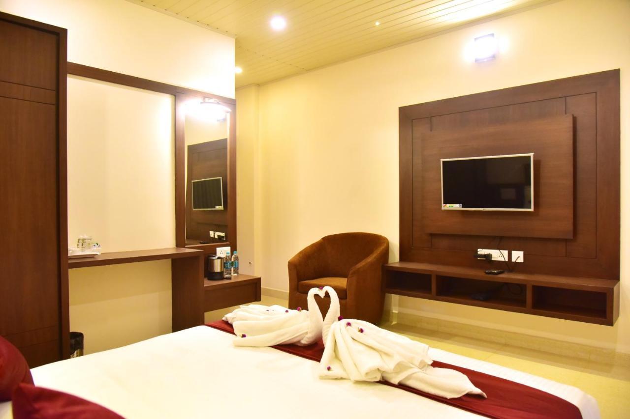 Hotel Coorg Palace Madikeri Kültér fotó